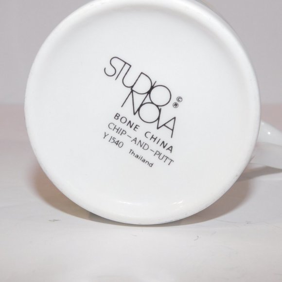 Vintage Studio Nova Elephant Golfing Coffee Mug - Picture 6 of 7